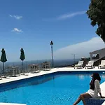 Aqua Vista